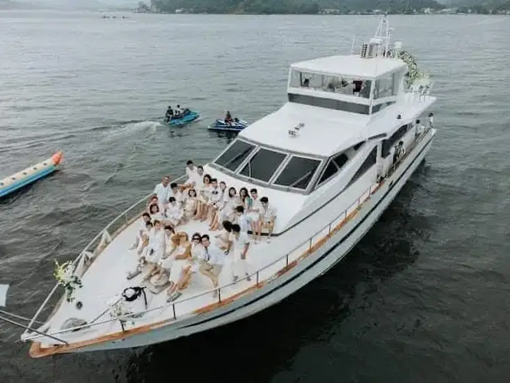 Yacht group gathering